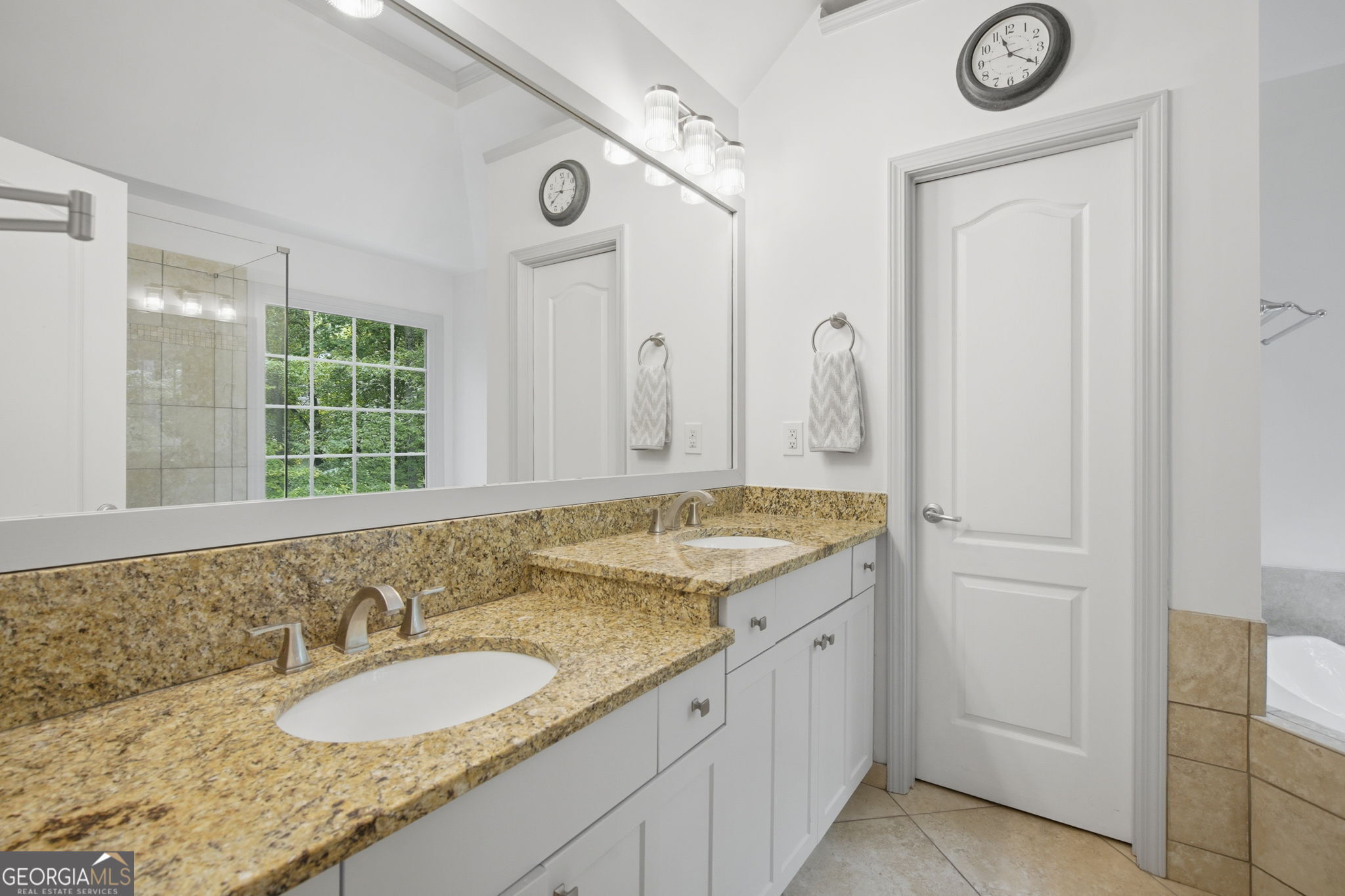 4092 Suwanee Mill Drive Buford GA 30518