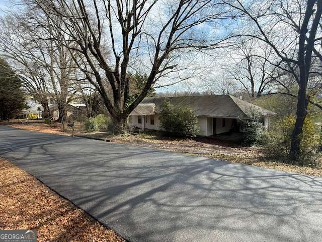 5621 Church Street Flowery Branch GA 30542