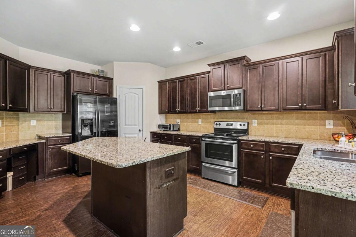 1380 Napa Valley Drive Lawrenceville GA 30045