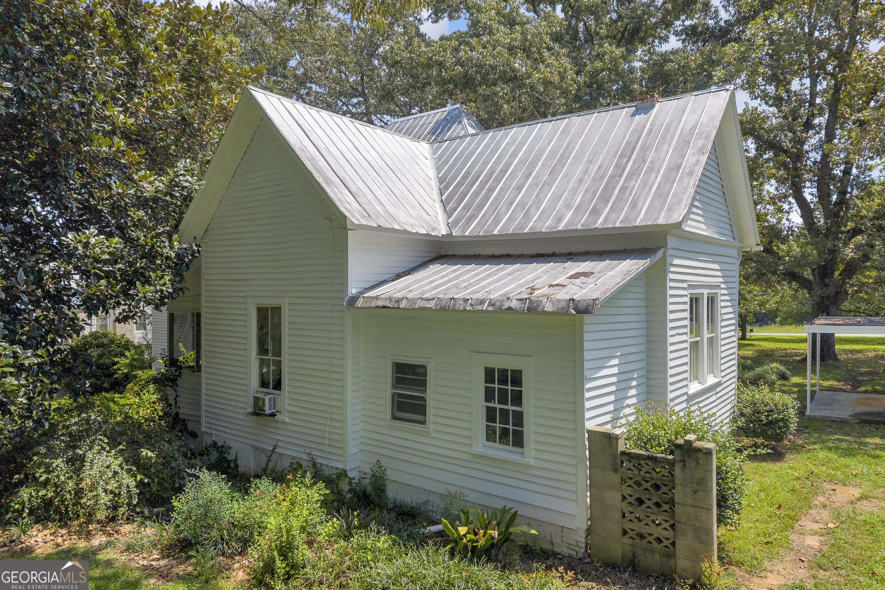 1404 W Main Street Bowersville GA 30516