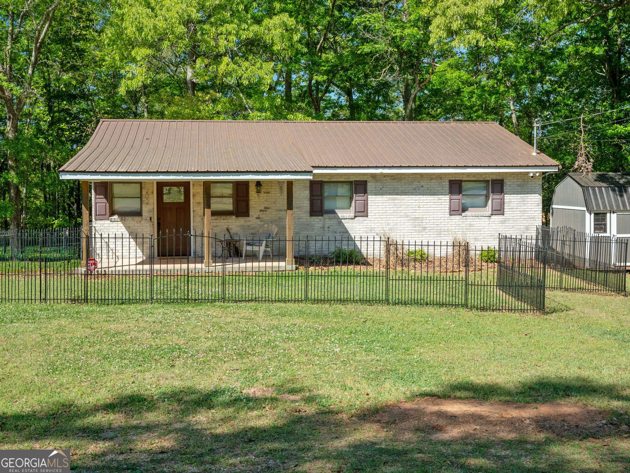 202 Forest Circle Hartwell GA 30643