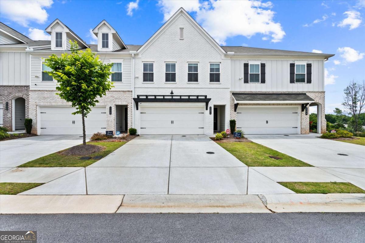 1124 Mornington Way Marietta GA 30008