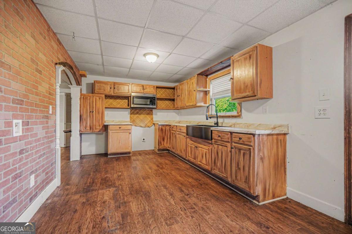 221 Tower Drive Dallas GA 30132