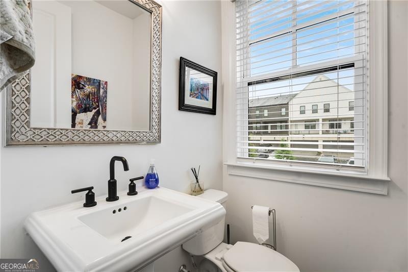 6635 Beacon Drive Sandy Springs GA 30328