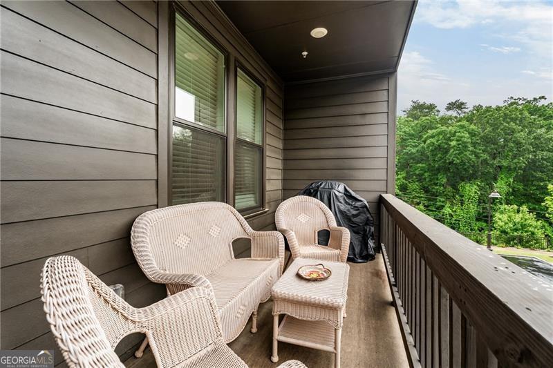 6635 Beacon Drive Sandy Springs GA 30328