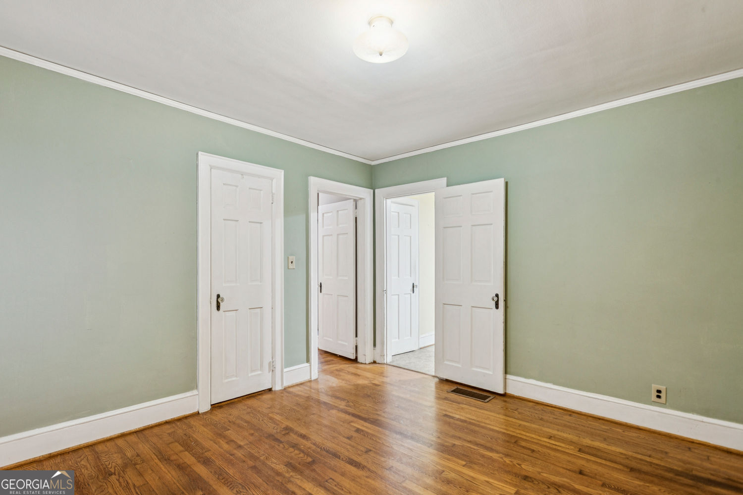 2953 Hardman Court NE Atlanta GA 30305