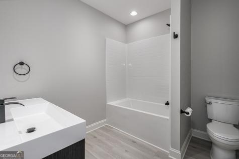 300 Sherwood Forest Drive Hayesville NC 28904