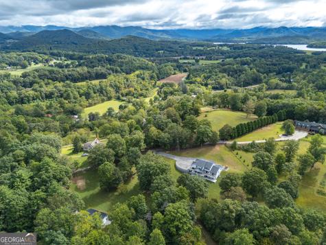 300 Sherwood Forest Drive Hayesville NC 28904
