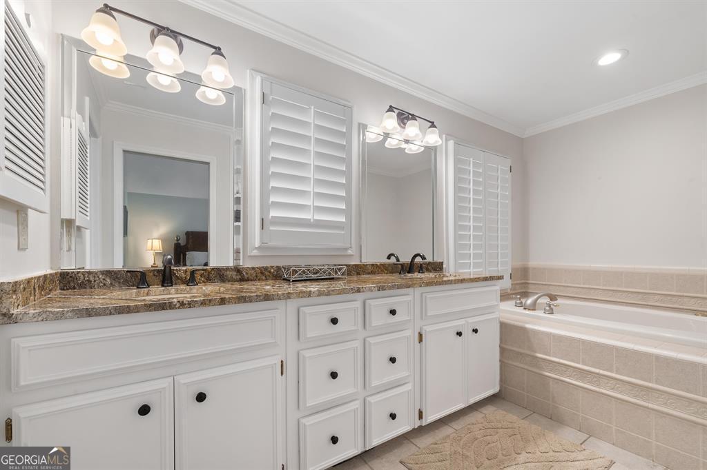 1039 Planters Trail Greensboro GA 30642