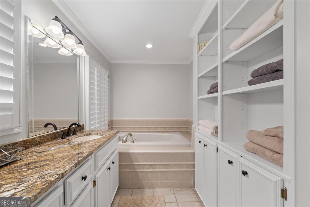 1039 Planters Trail Greensboro GA 30642