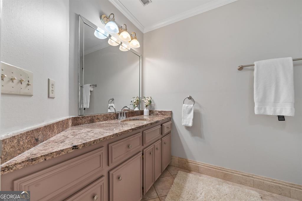 1039 Planters Trail Greensboro GA 30642