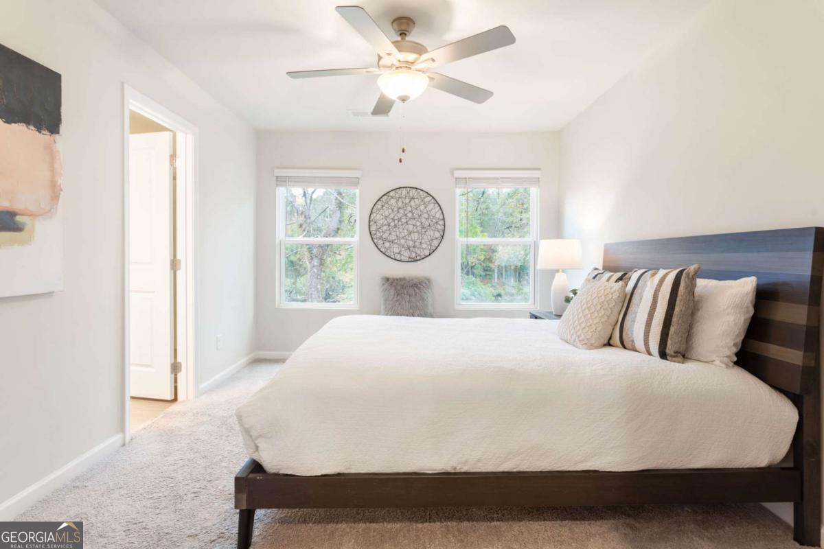 2824 Saratoga Lake View Decatur GA 30034
