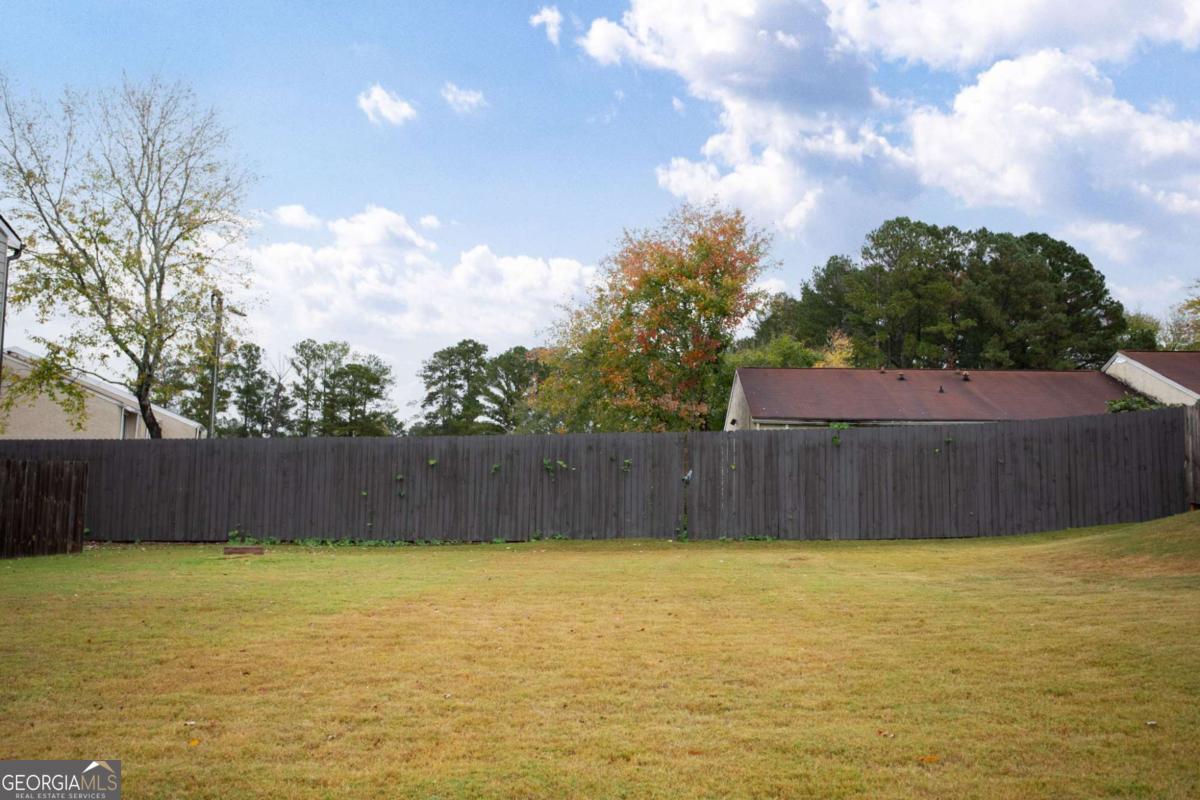 2824 Saratoga Lake View Decatur GA 30034