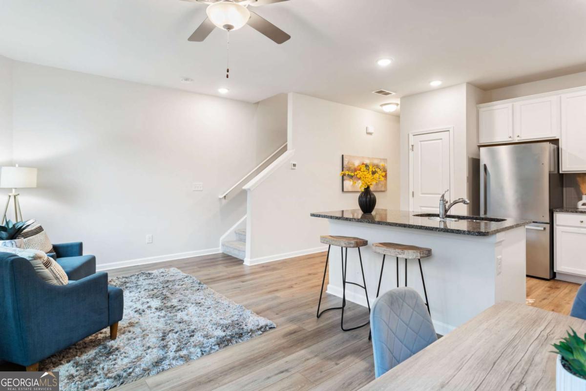 2824 Saratoga Lake View Decatur GA 30034