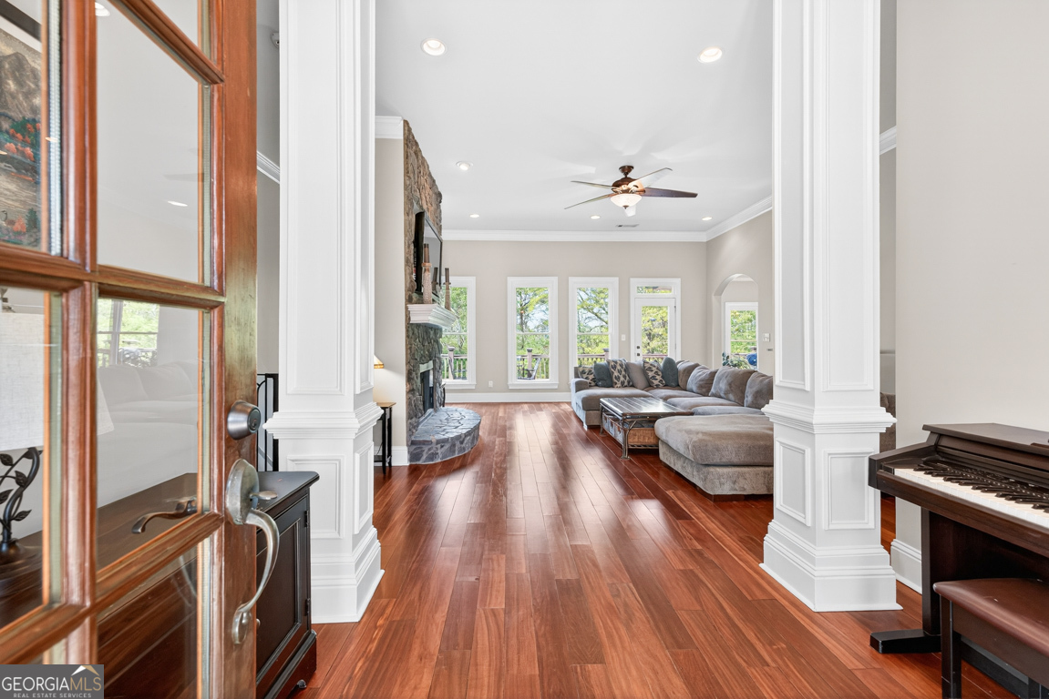 1121 Deer Trail Bishop GA 30621
