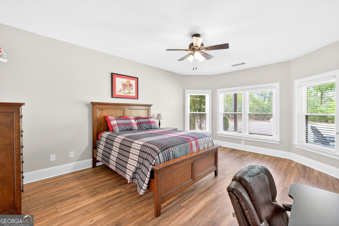 1121 Deer Trail Bishop GA 30621