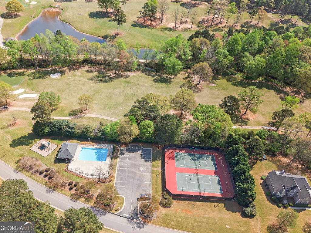 1121 Deer Trail Bishop GA 30621