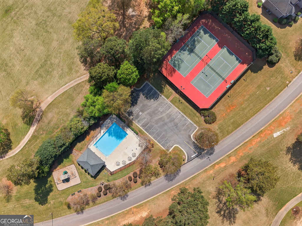 1121 Deer Trail Bishop GA 30621