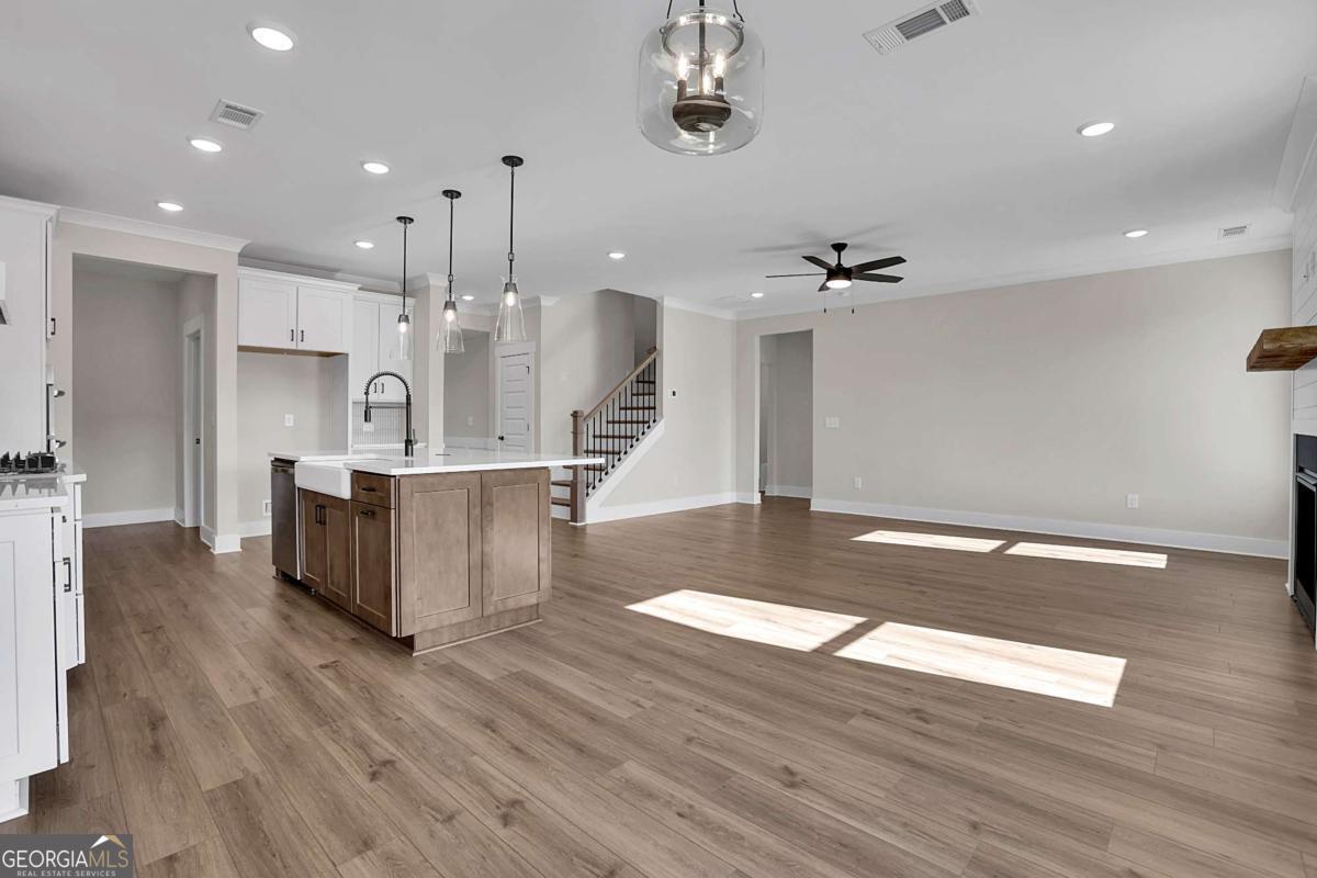 220 Coffee Lane Hoschton GA 30548