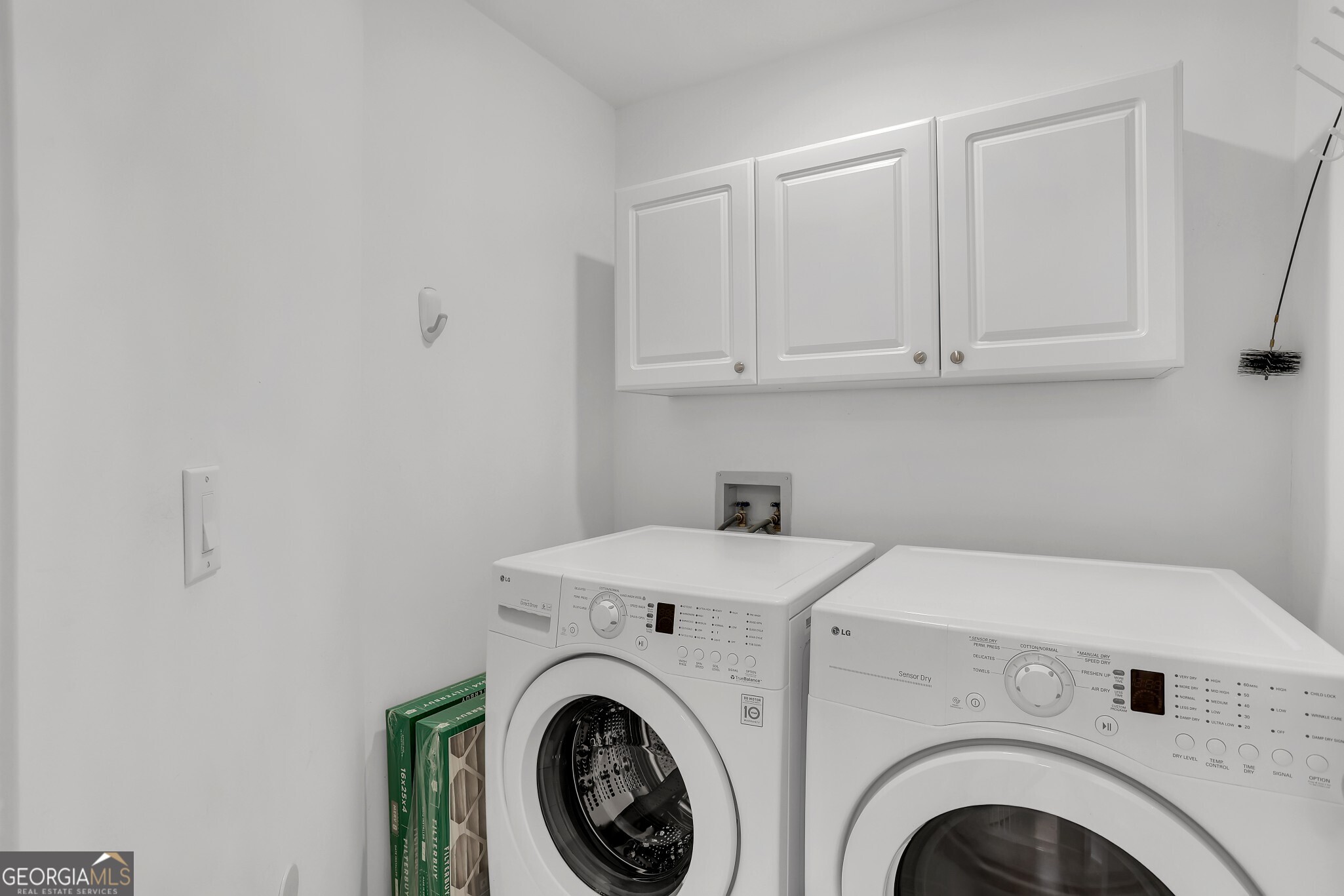 105 Kensington Pond Court Roswell GA 30075