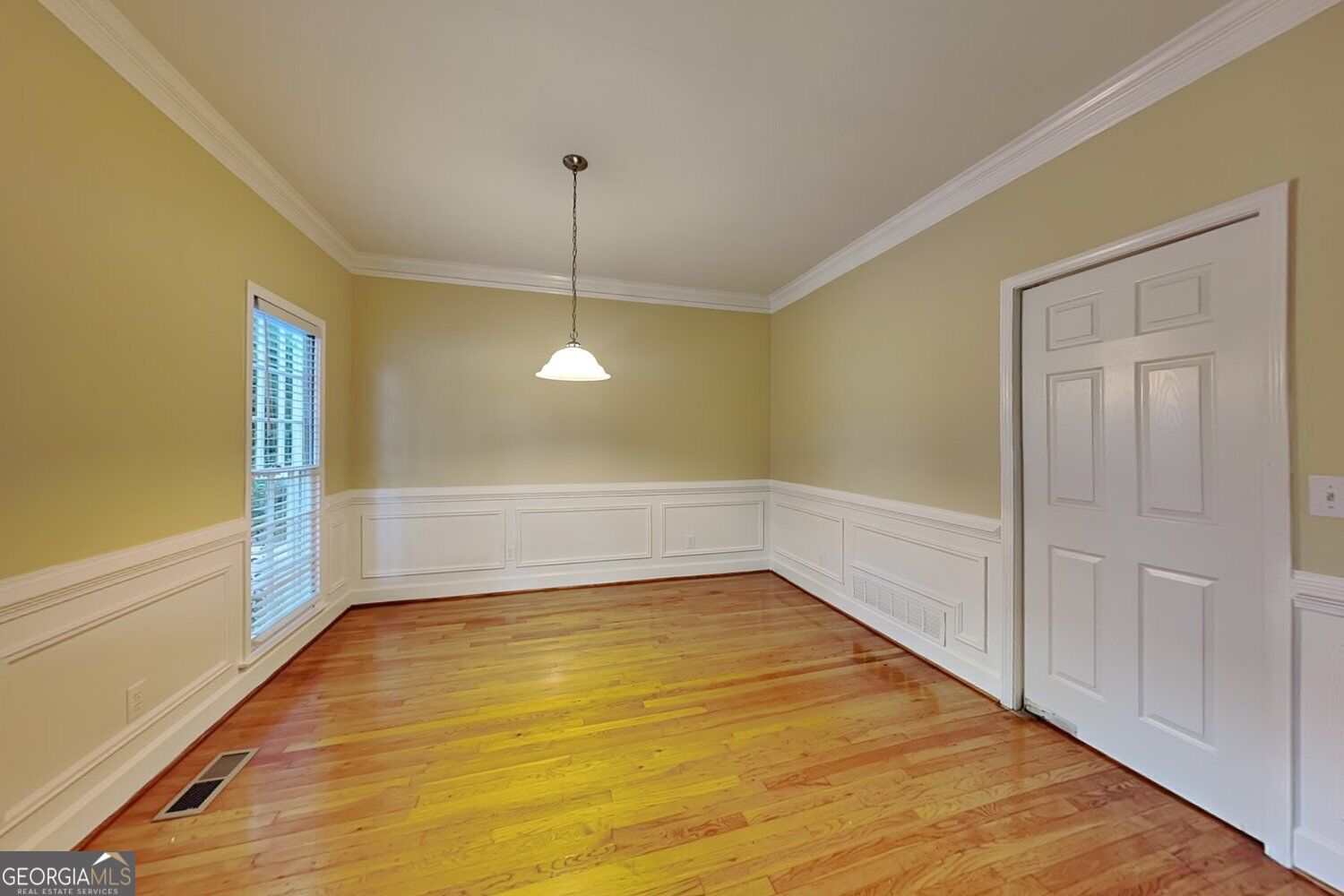 1513 Brookridge Drive Woodstock GA 30189
