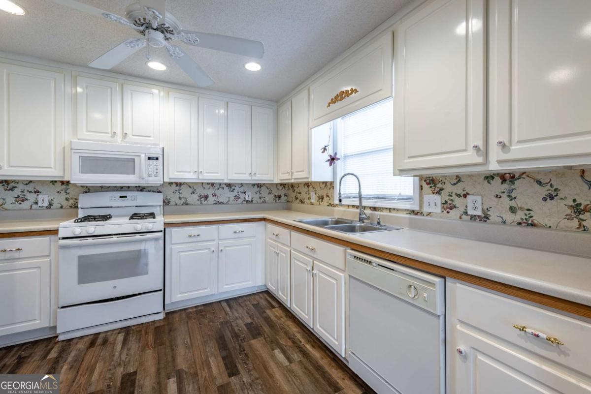 141 Apache Ridge Road Jasper GA 30143
