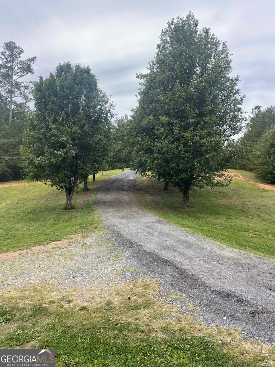 126 Findley Road NE Rydal GA 30171