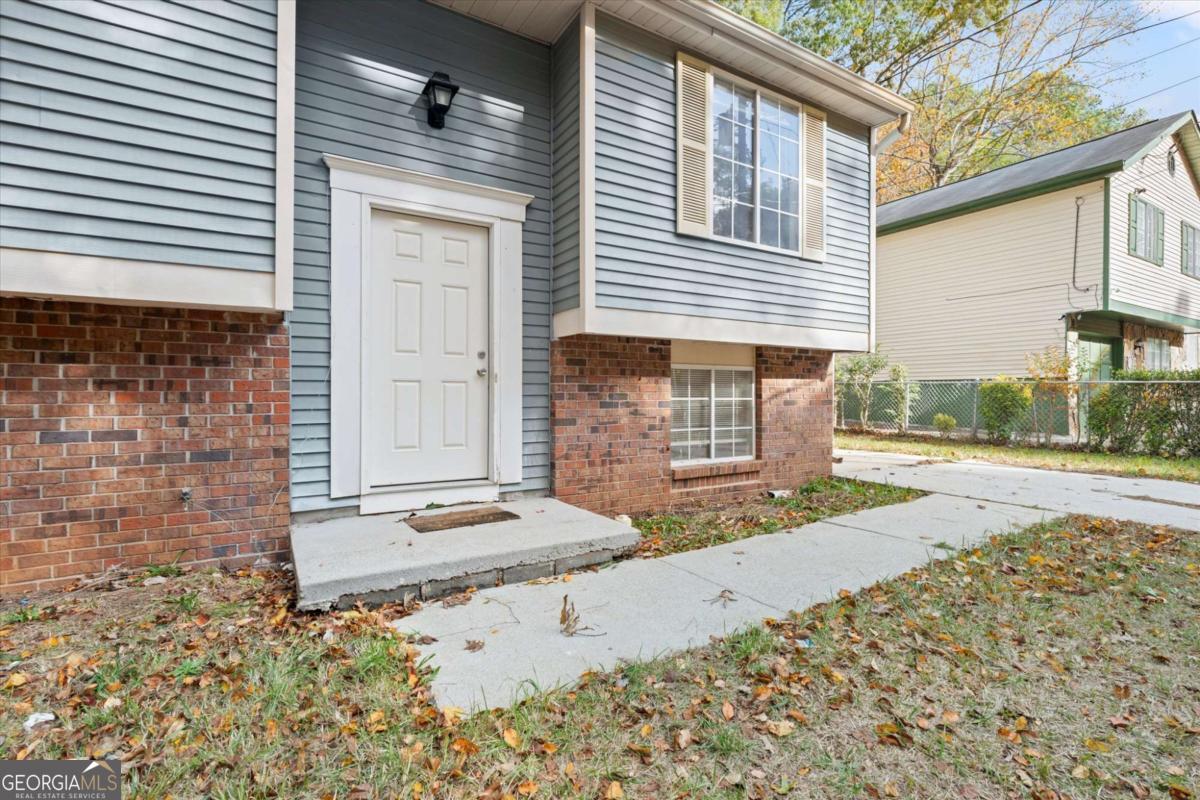 2116 Scarbrough Road Stone Mountain GA 30088