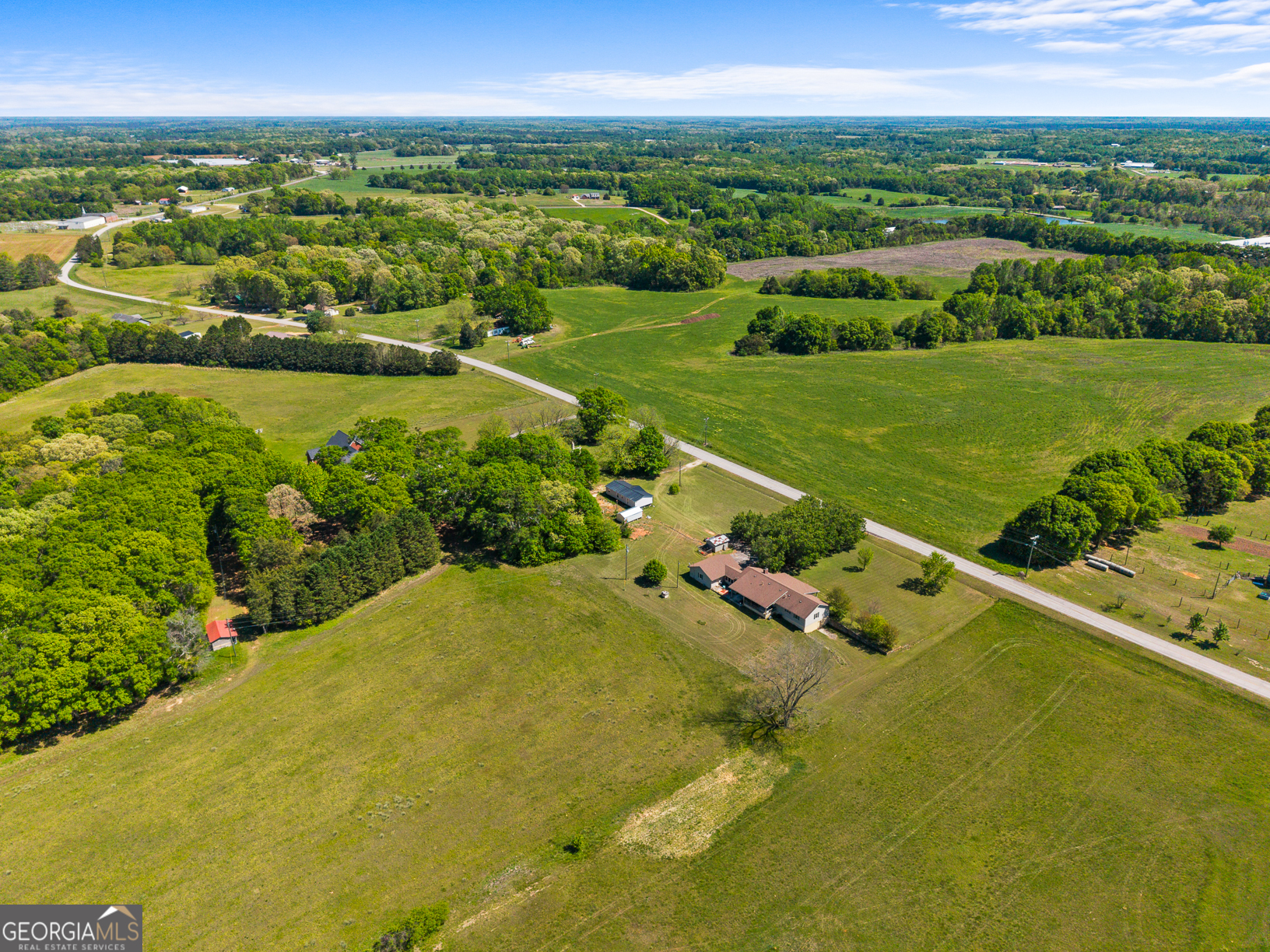 696 Hickory Crossing Road Hartwell GA 30643