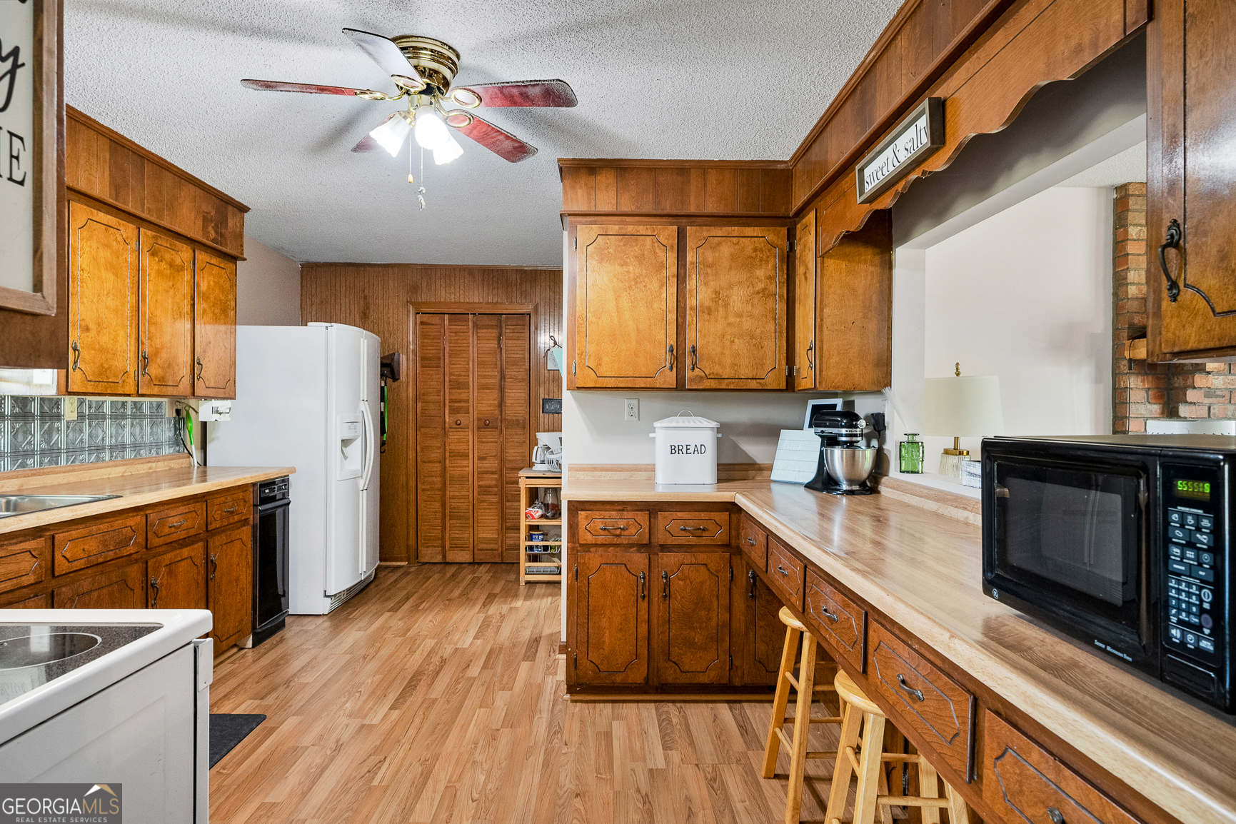 696 Hickory Crossing Road Hartwell GA 30643