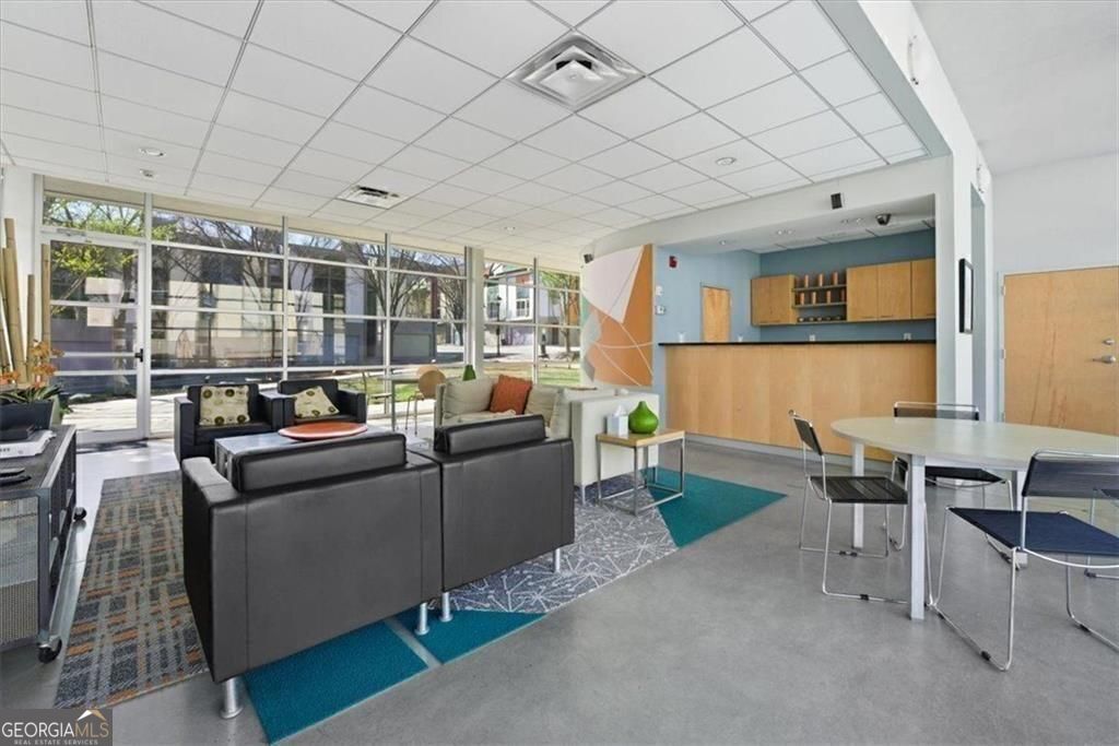 1250 Breuer Mews Atlanta GA 30318
