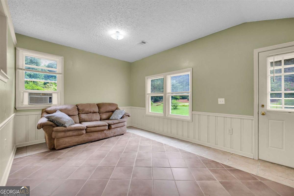 151 Winterberry Lane Athens GA 30606