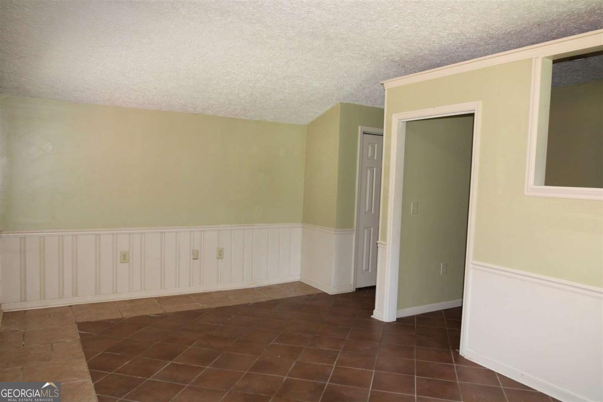 151 Winterberry Lane Athens GA 30606