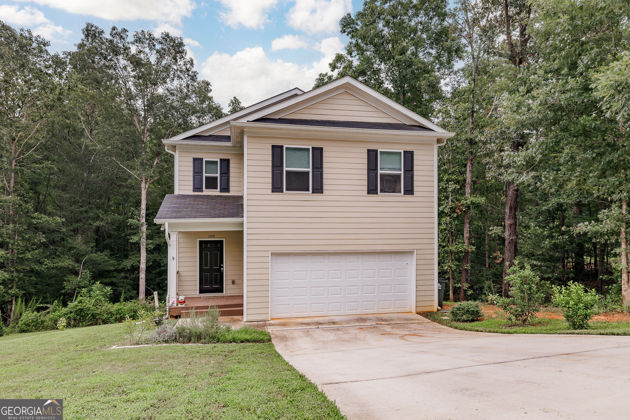 103 Three Rivers Court Hull GA 30646