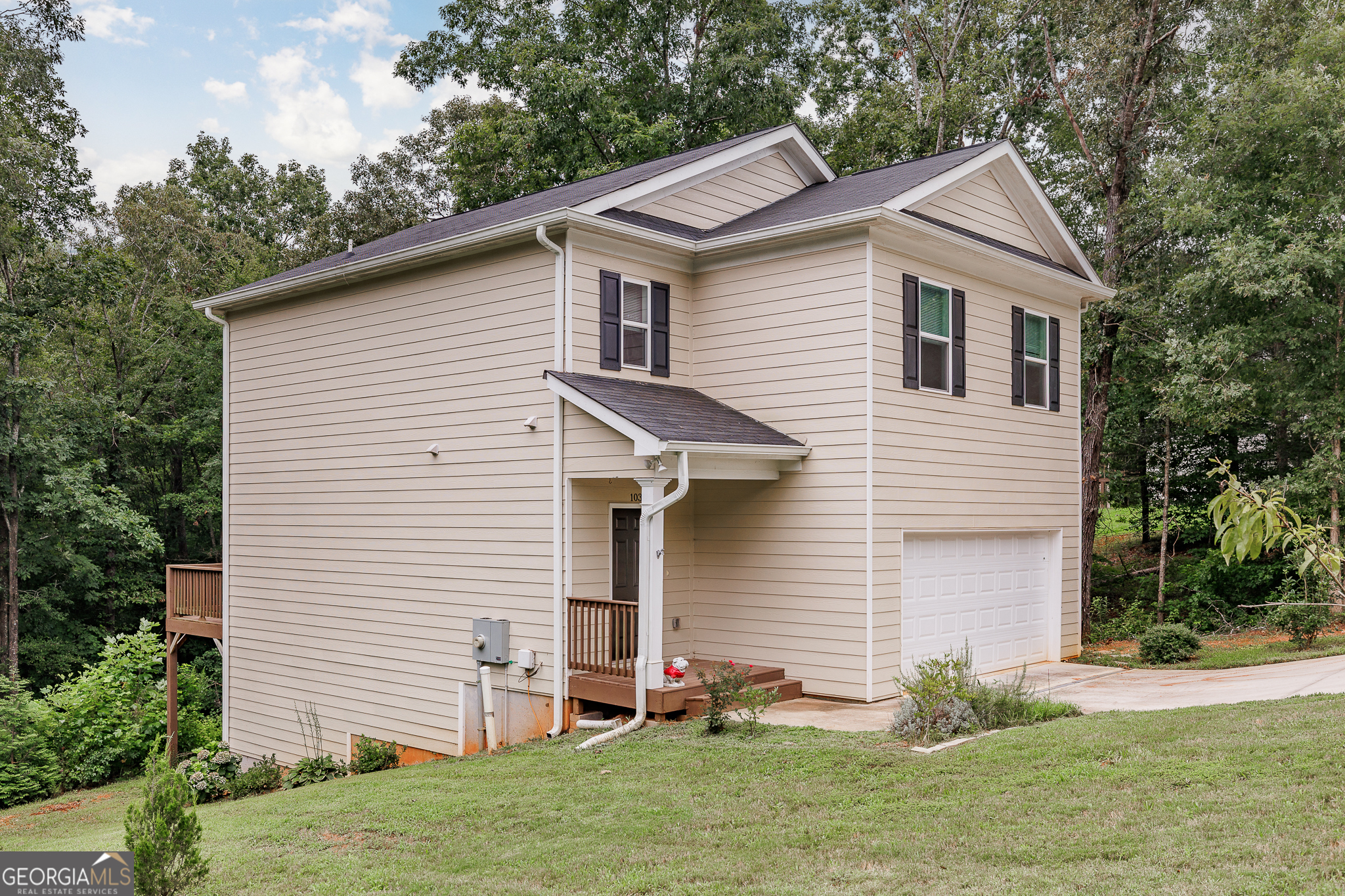 103 Three Rivers Court Hull GA 30646