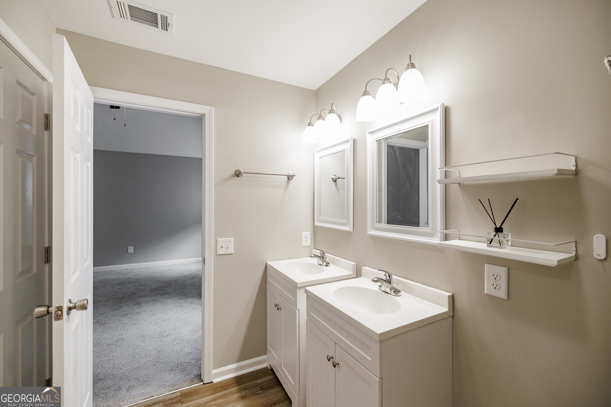 103 Three Rivers Court Hull GA 30646