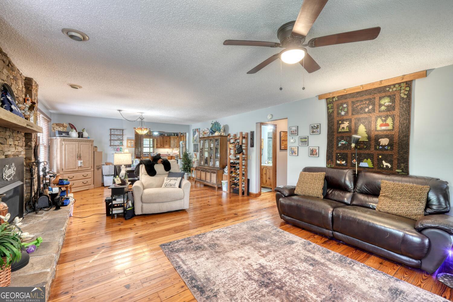 1908 Riverside Drive Hiawassee GA 30546