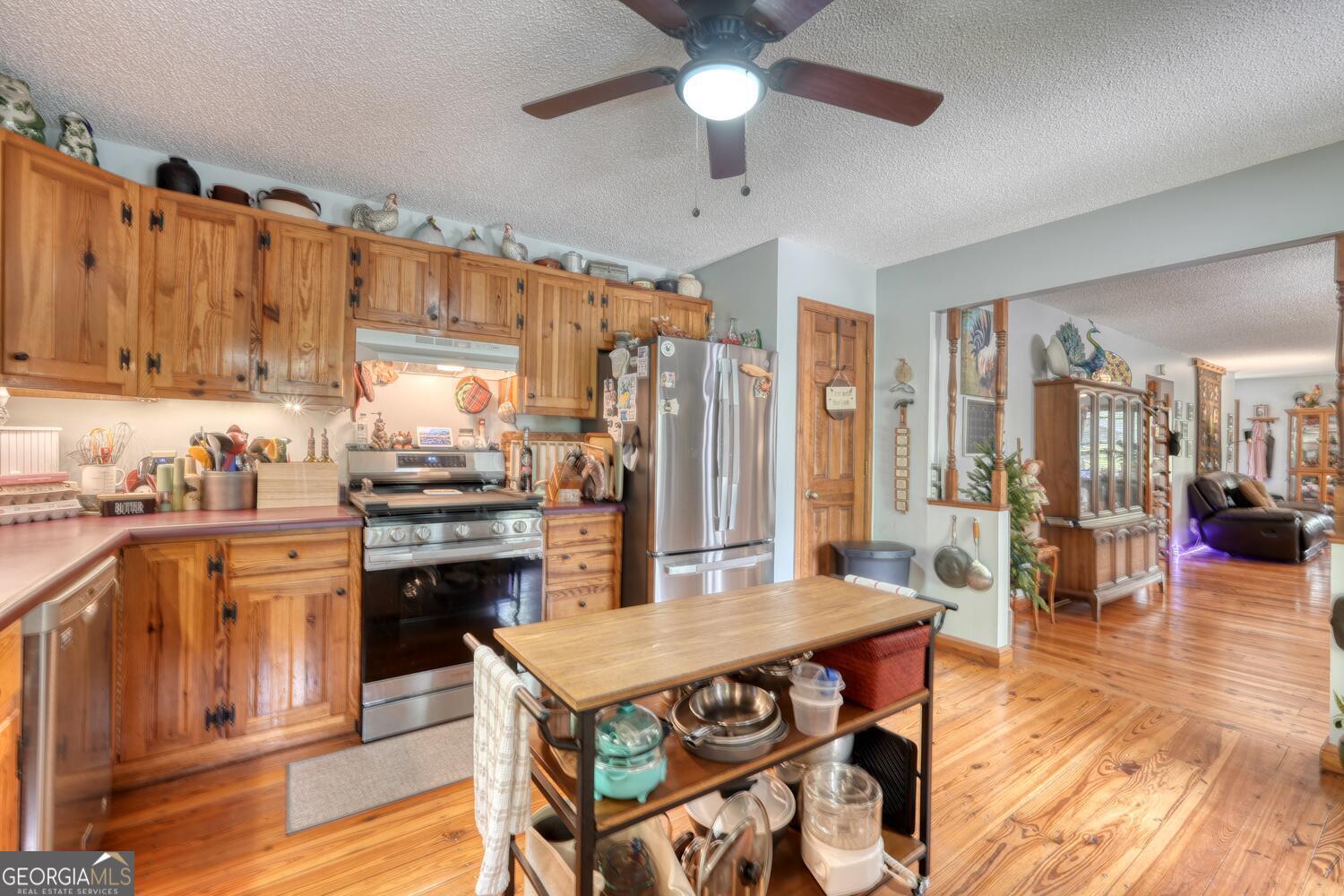 1908 Riverside Drive Hiawassee GA 30546
