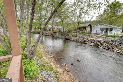 1908 Riverside Drive Hiawassee GA 30546