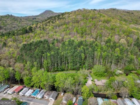 1908 Riverside Drive Hiawassee GA 30546