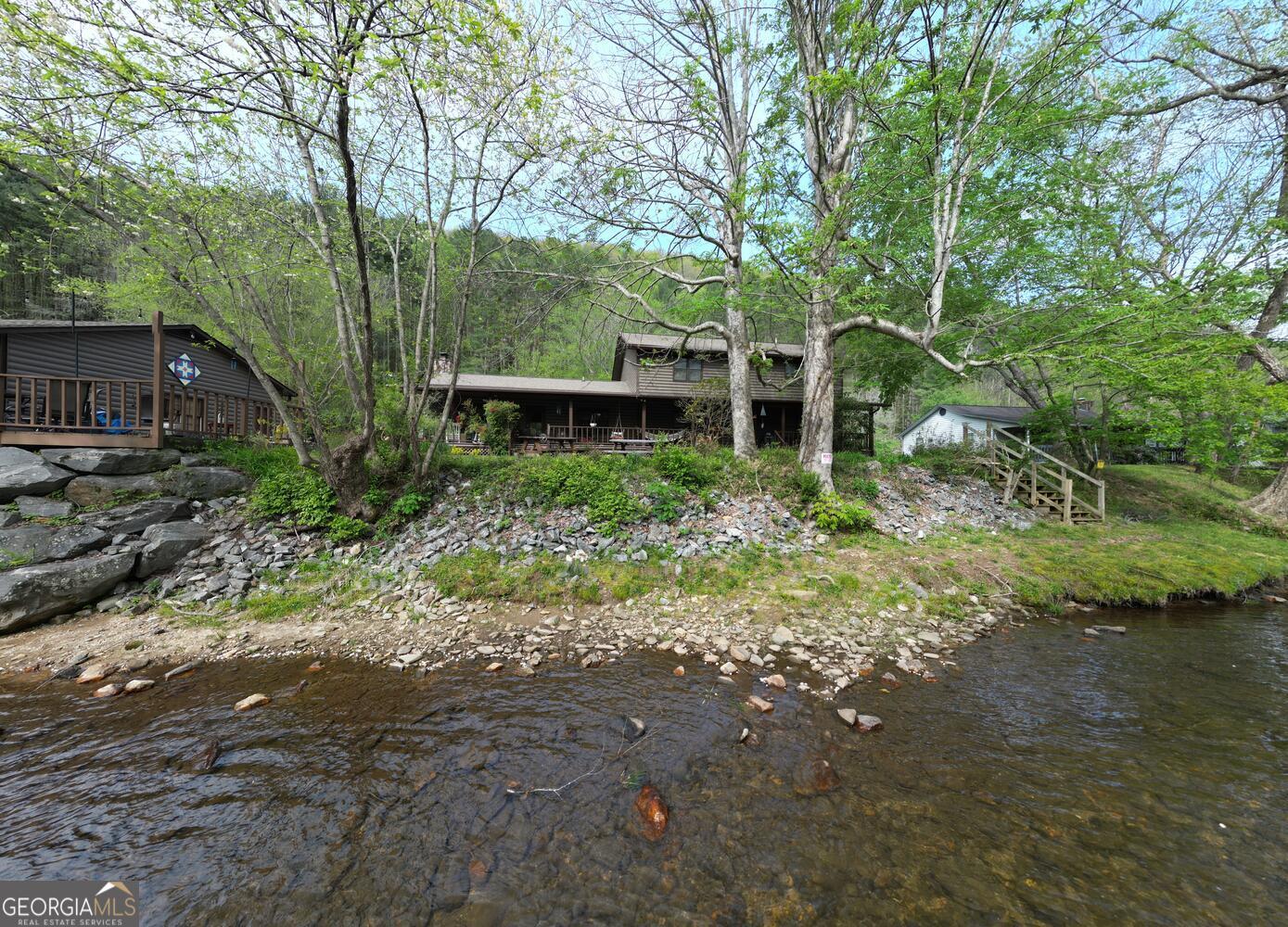 1908 Riverside Drive Hiawassee GA 30546
