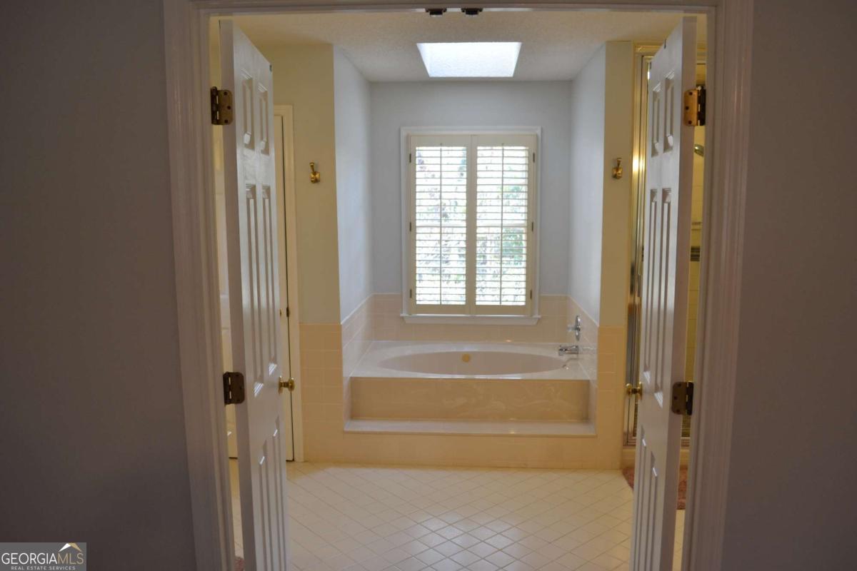 1530 N Milford Creek Lane SW Marietta GA 30008