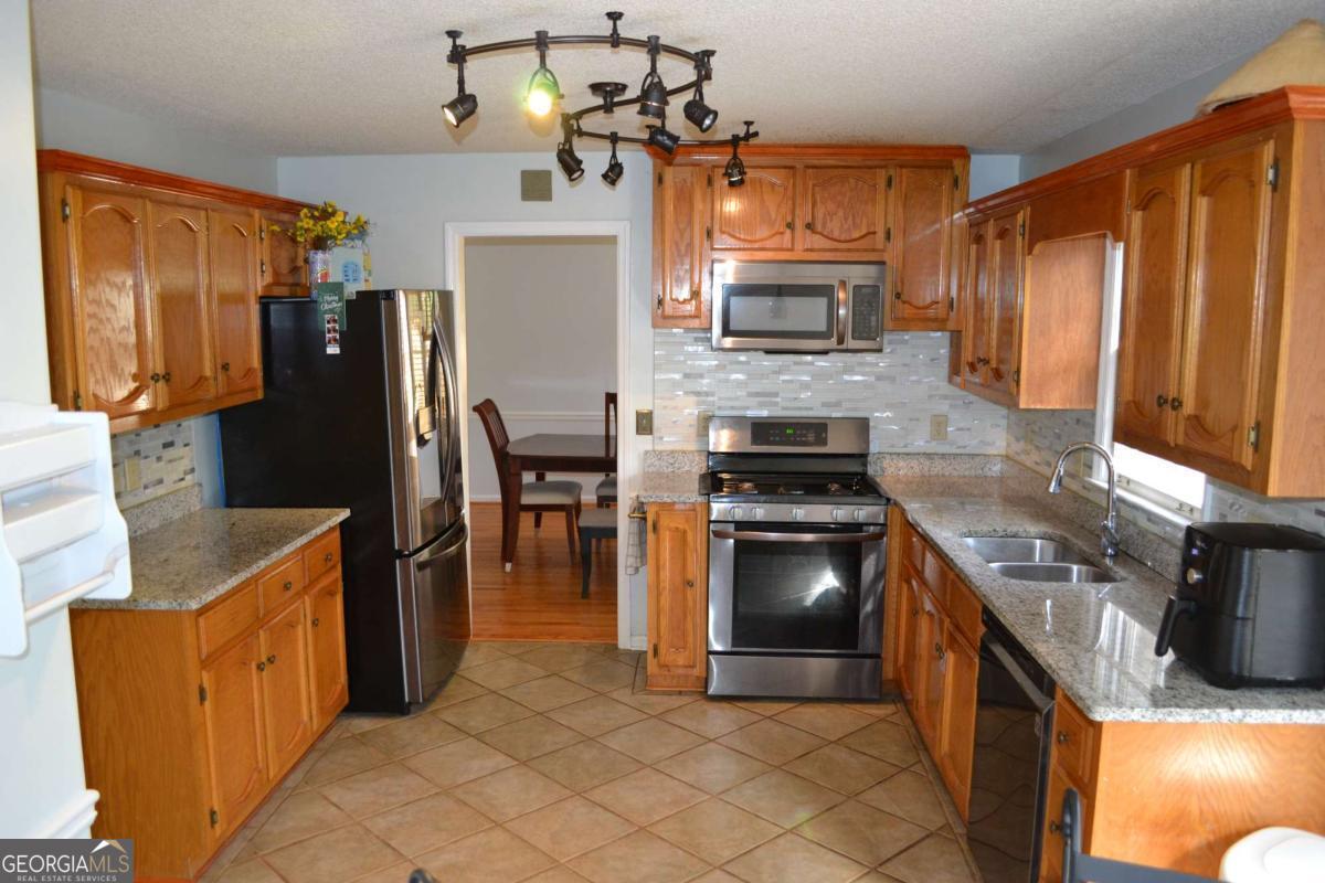 1530 N Milford Creek Lane SW Marietta GA 30008