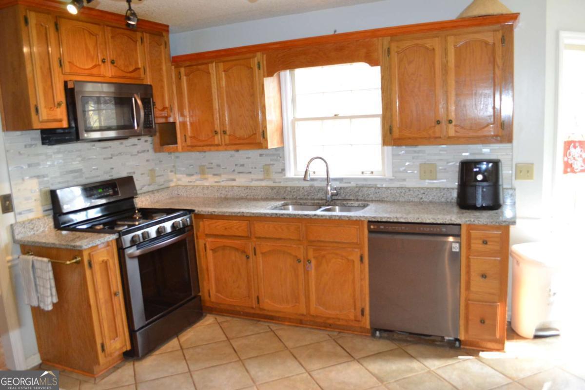 1530 N Milford Creek Lane SW Marietta GA 30008