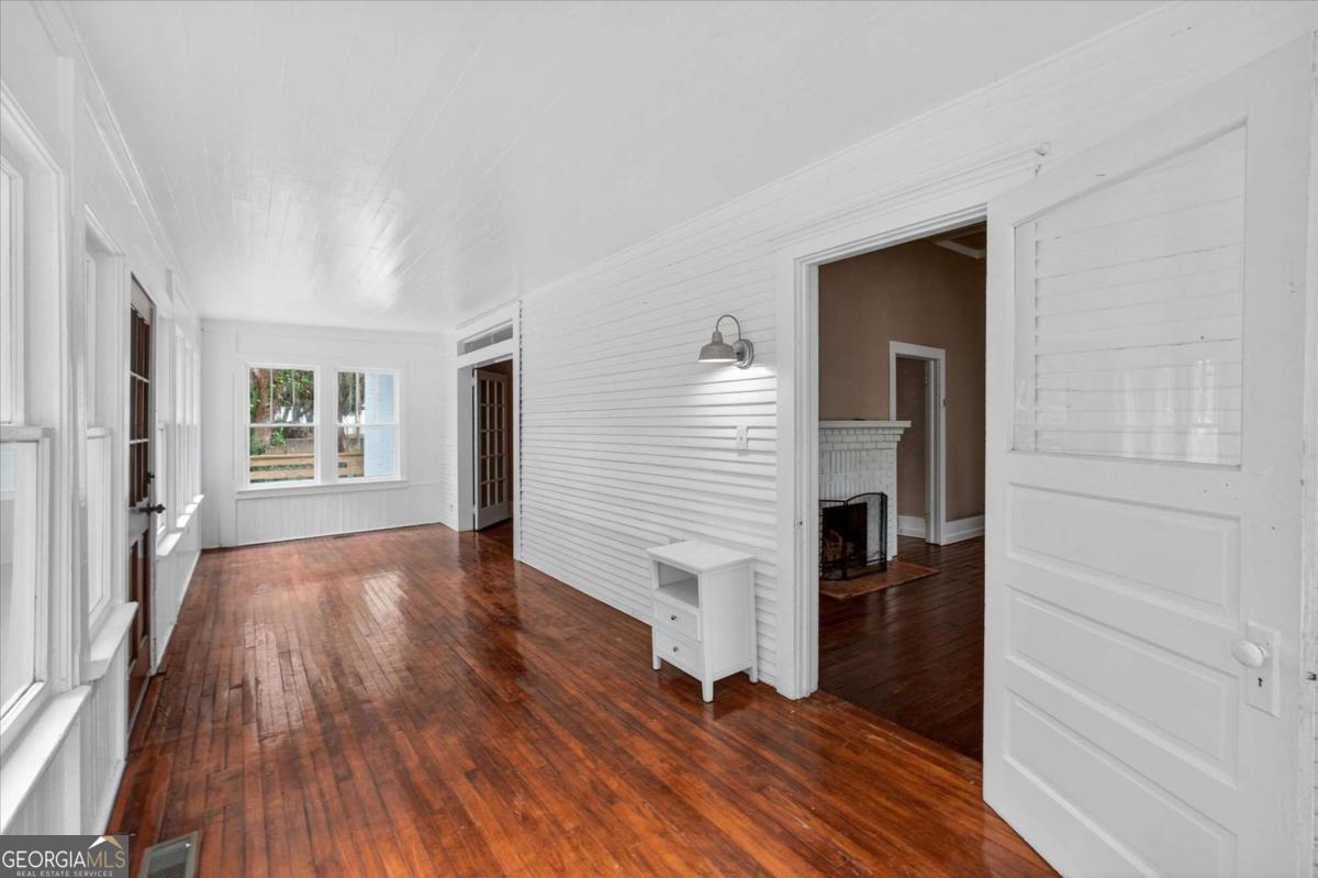 1401 Wayne Darien GA 31305
