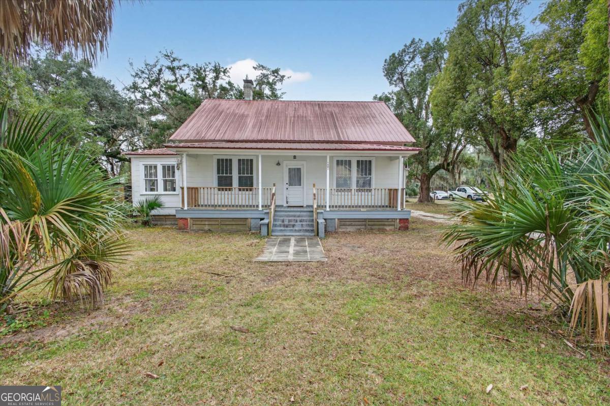 1401 Wayne Darien GA 31305
