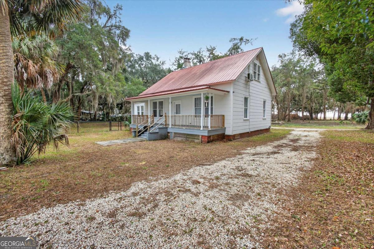 1401 Wayne Darien GA 31305