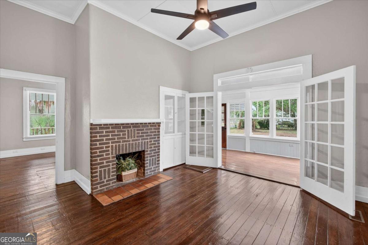1401 Wayne Darien GA 31305