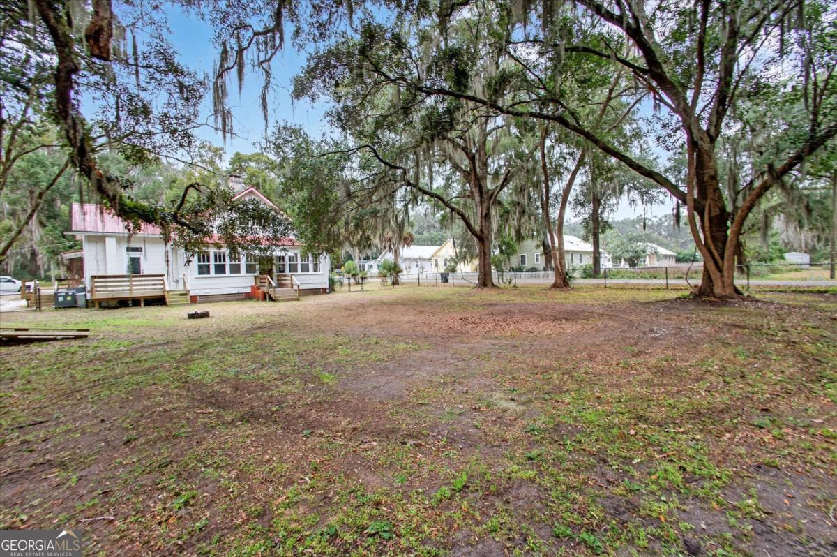 1401 Wayne Darien GA 31305