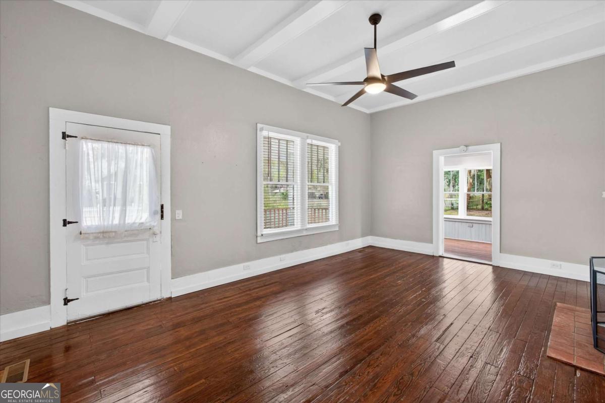 1401 Wayne Darien GA 31305
